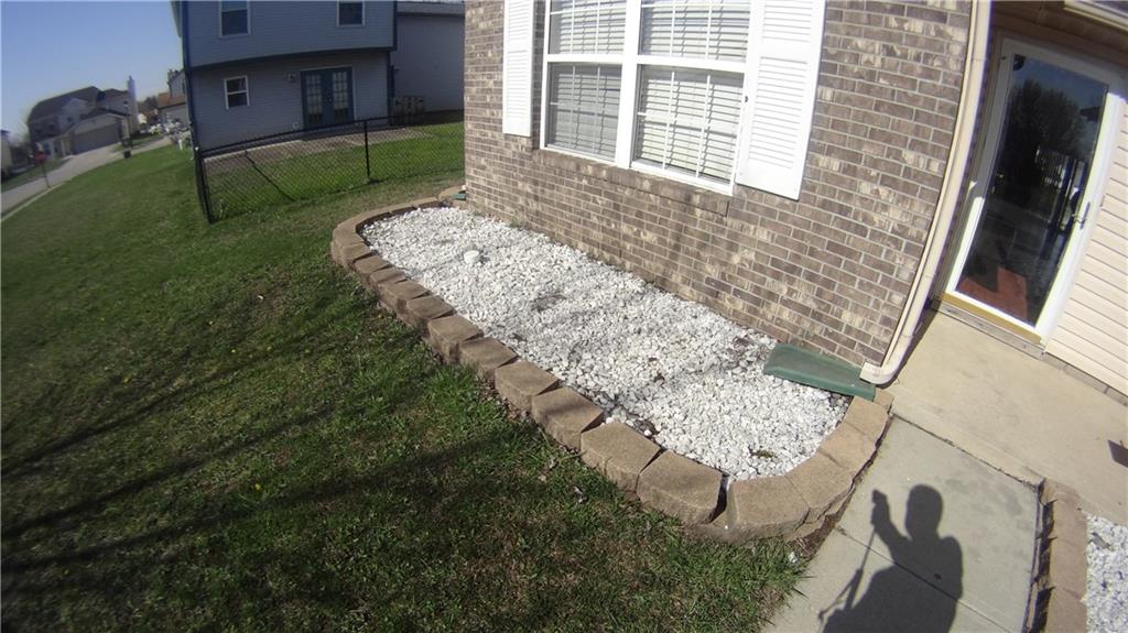 4808 May Ridge Lane Indianapolis, IN 46254 - Photo 10 of 17