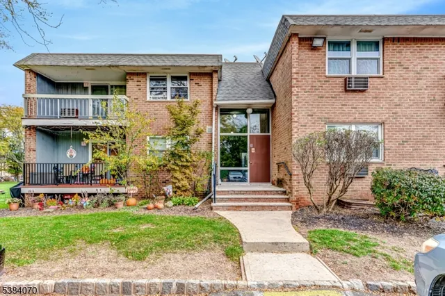 $260,000 | 807 Eves Drive, Unit 1B, Hillsborough, NJ 08844