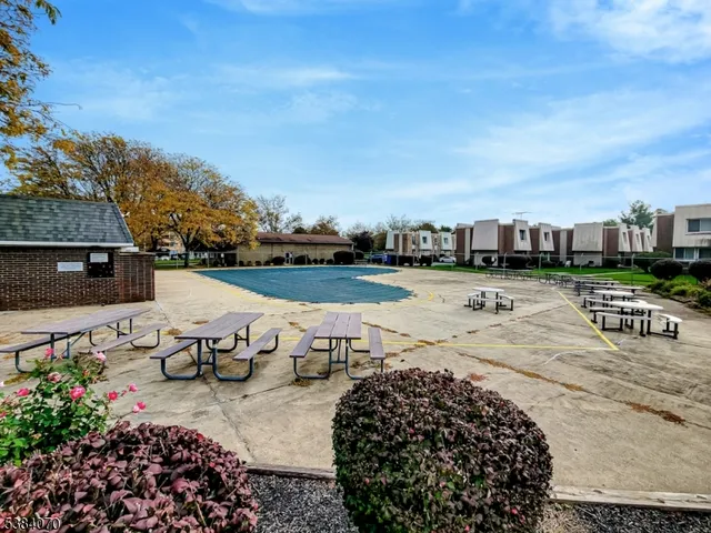 $260,000 | 807 Eves Drive, Unit 1B, Hillsborough, NJ 08844