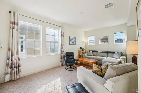 $975,000 | 1884 Woodsage Way, Santa Rosa, CA 95404