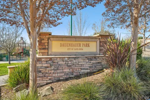 $975,000 | 1884 Woodsage Way, Santa Rosa, CA 95404