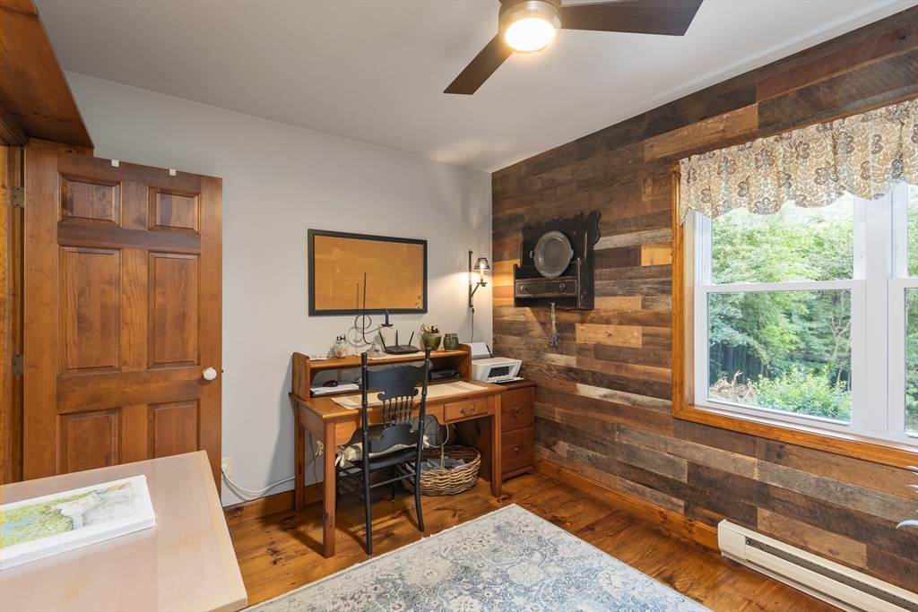 298 Torrey Road Southbridge, MA 01550 - Photo 18 of 40 a workspace with furniture and window