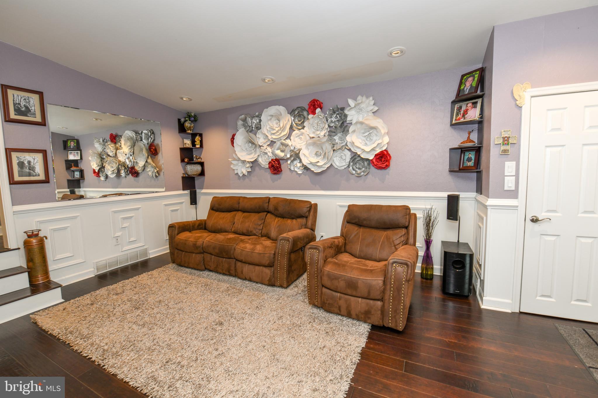 11058 Knights Road Philadelphia, PA 19154 - Photo 13 of 52