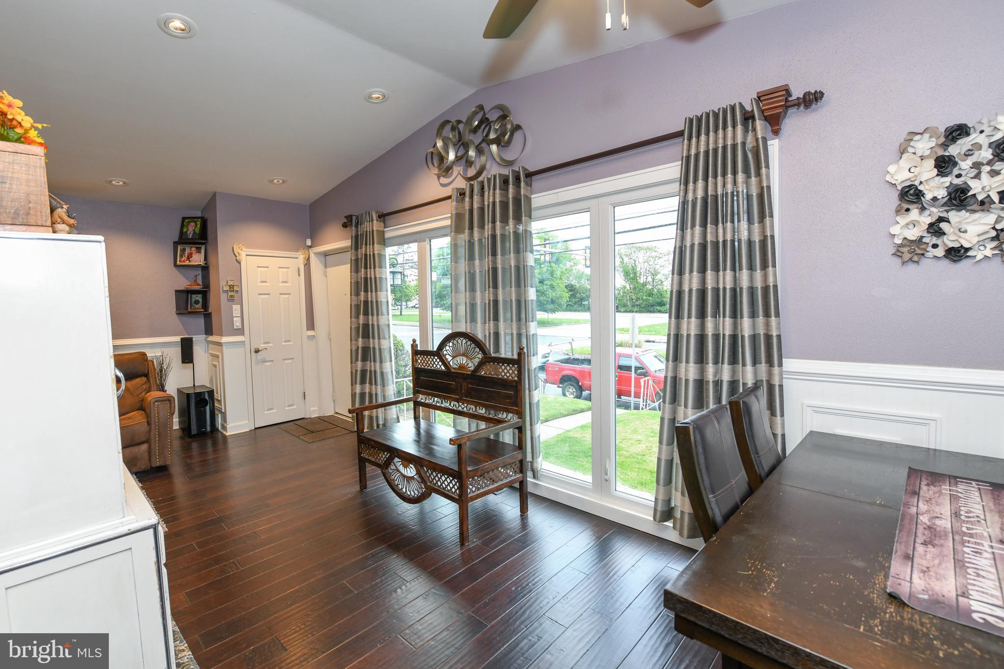 11058 Knights Road Philadelphia, PA 19154 - Photo 19 of 52