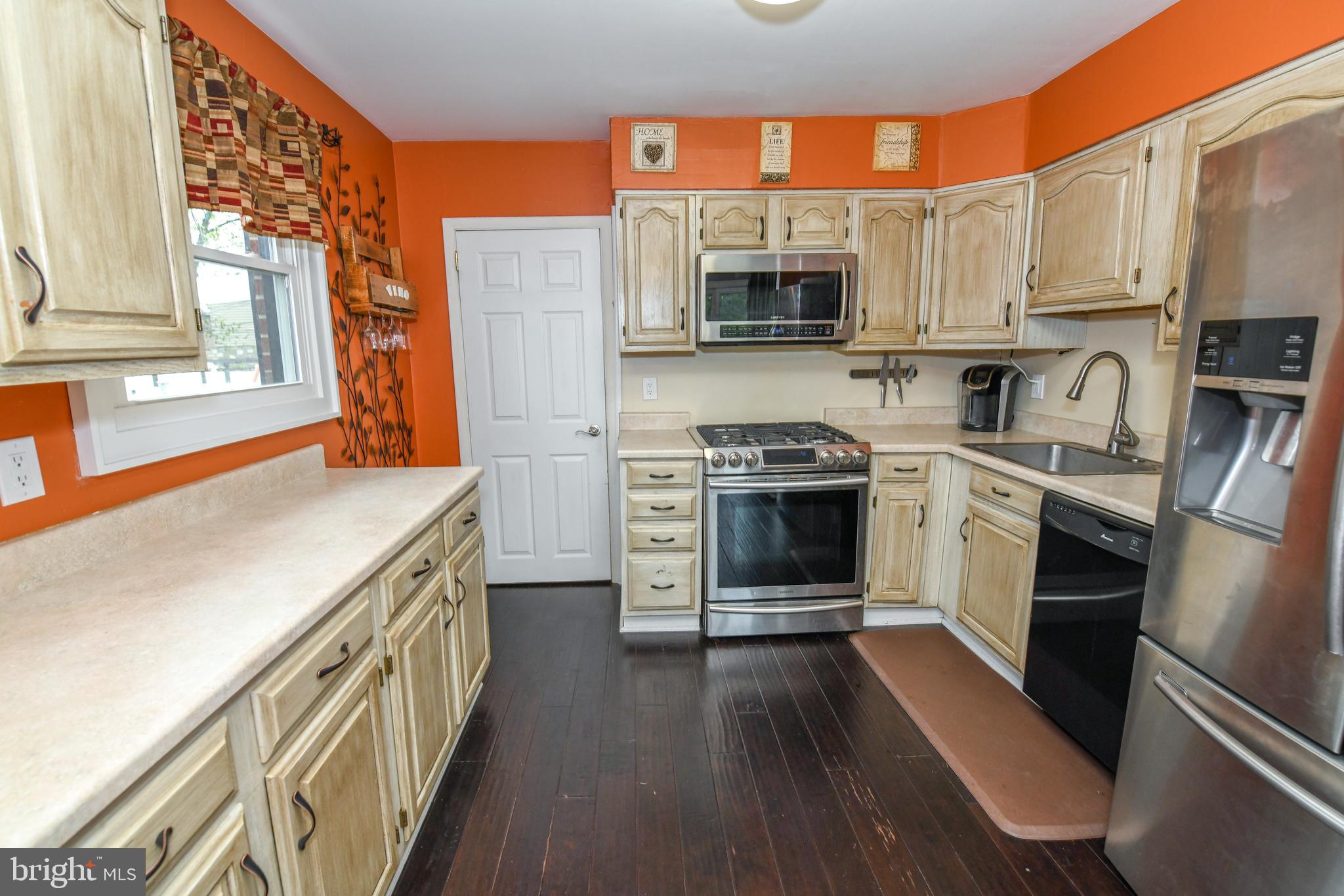 11058 Knights Road Philadelphia, PA 19154 - Photo 20 of 52