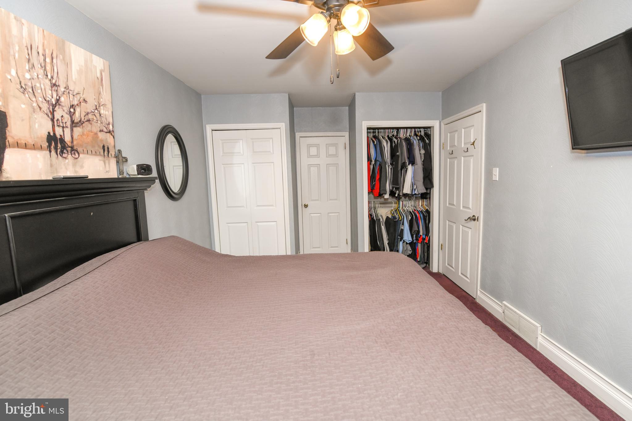 11058 Knights Road Philadelphia, PA 19154 - Photo 31 of 52