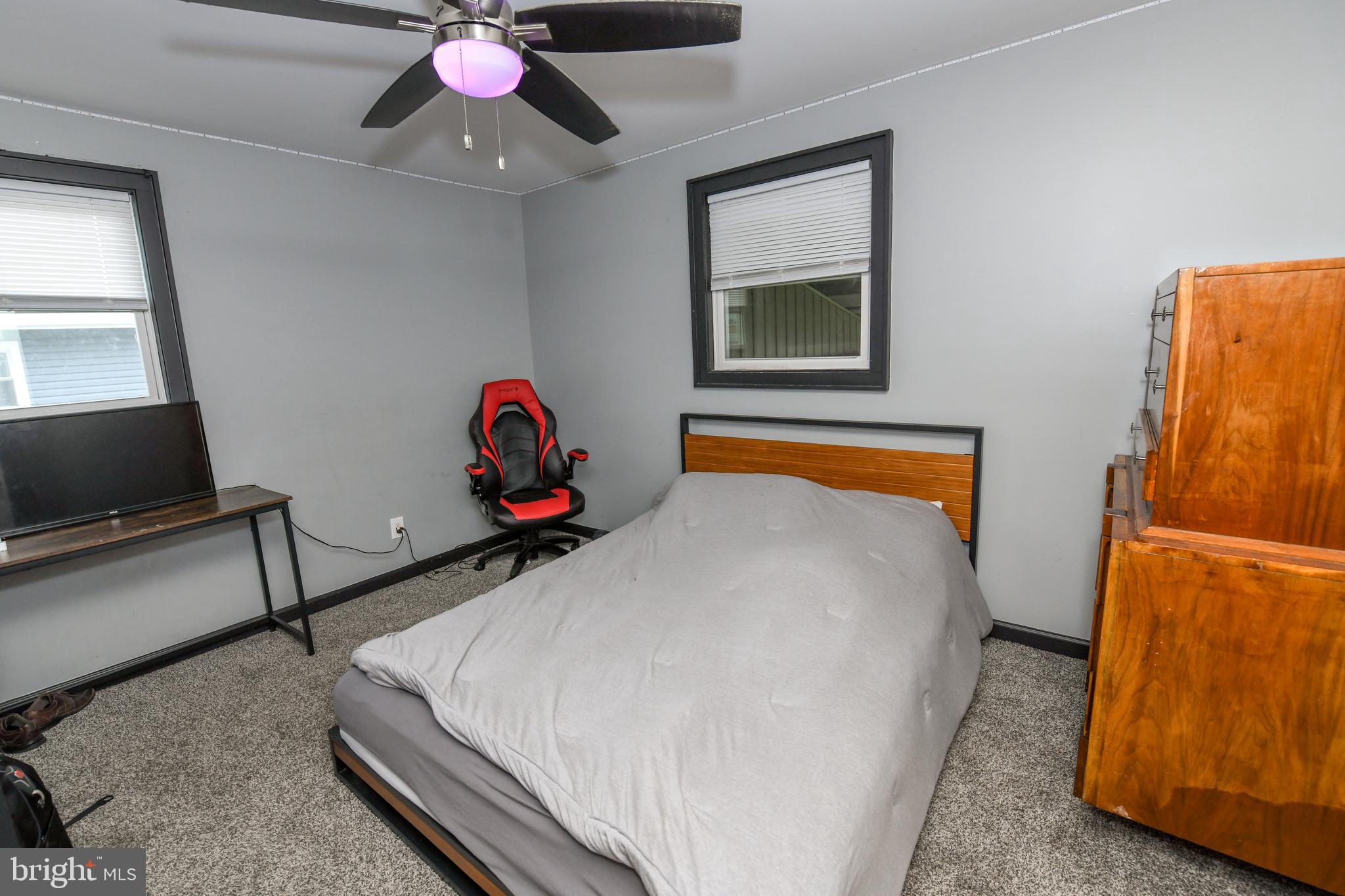 11058 Knights Road Philadelphia, PA 19154 - Photo 36 of 52