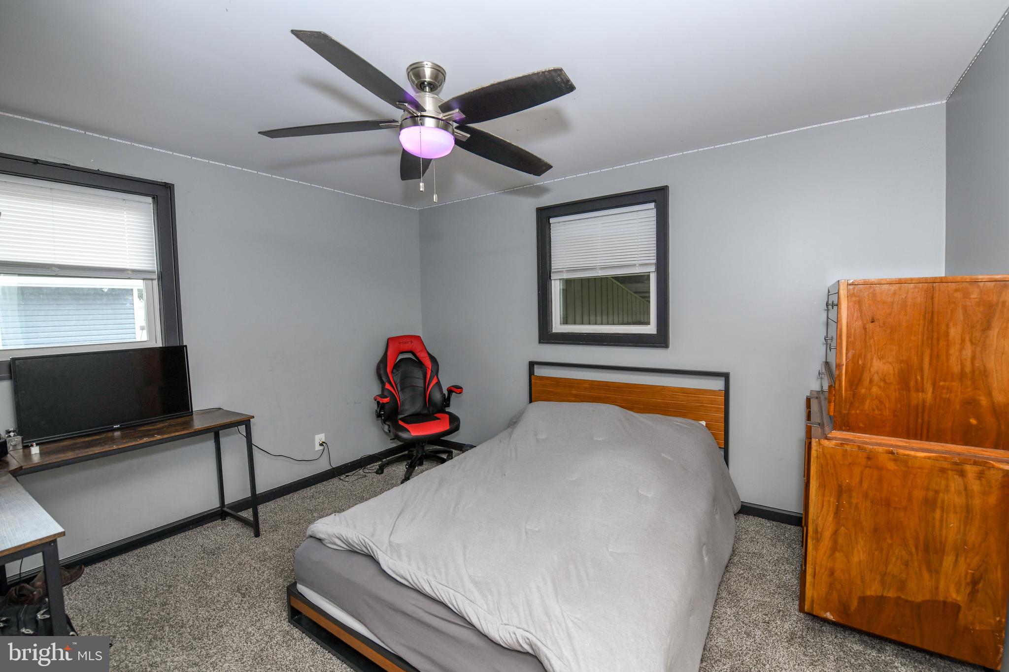 11058 Knights Road Philadelphia, PA 19154 - Photo 37 of 52