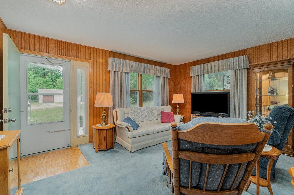 632 Ridge Road Harrison, MI 48625 - Photo 15 of 51
