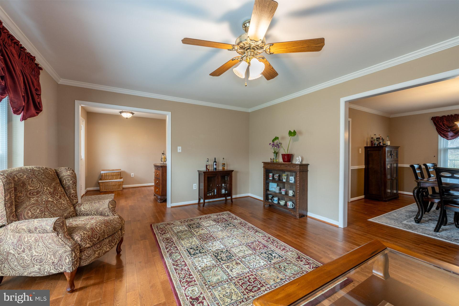 6 Foxmore Court Sterling, VA 20165 - Photo 12 of 47