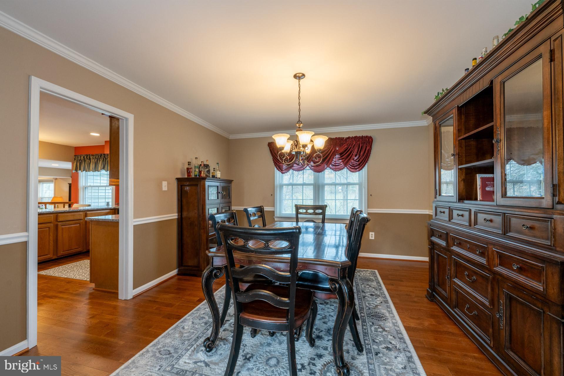 6 Foxmore Court Sterling, VA 20165 - Photo 13 of 47