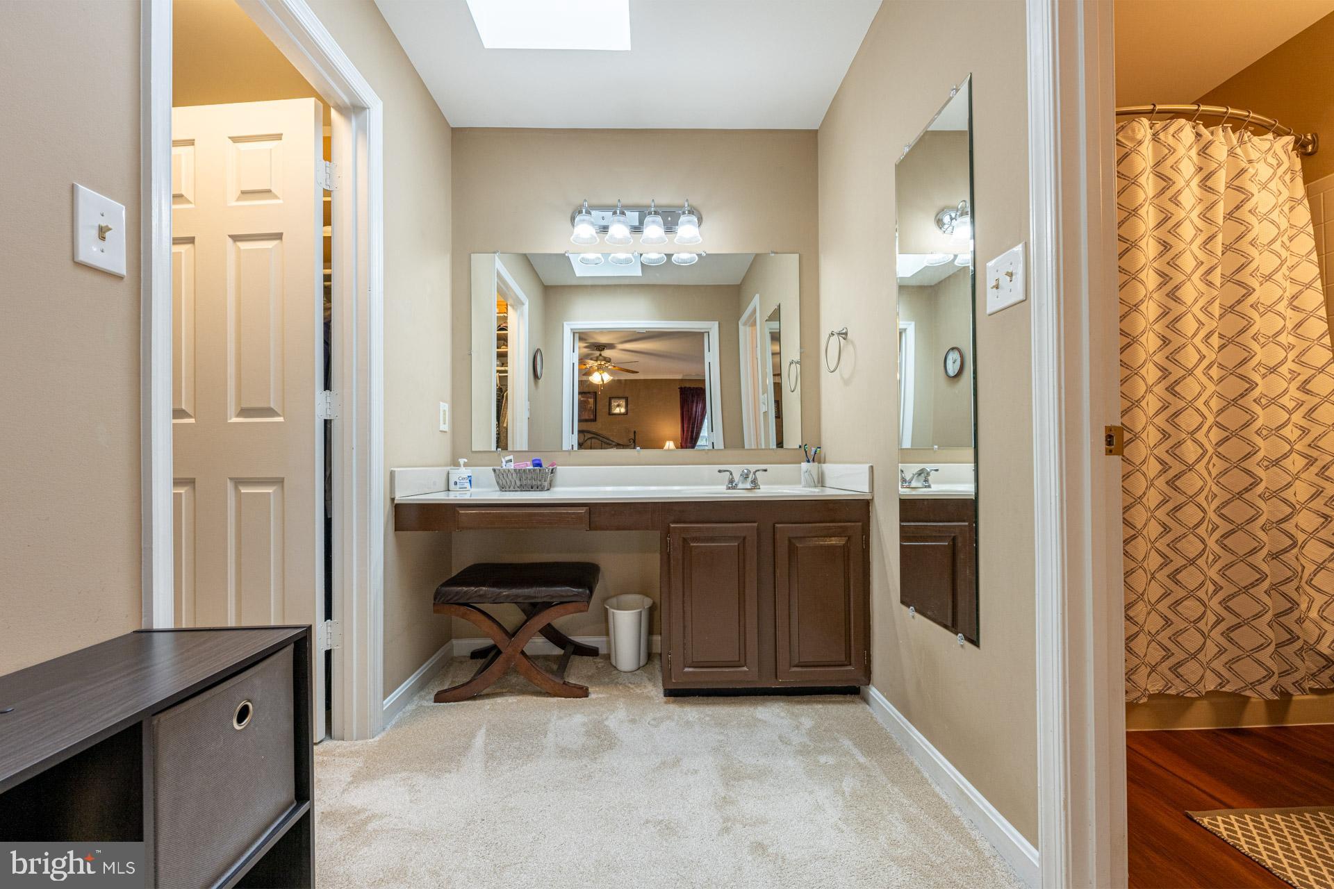6 Foxmore Court Sterling, VA 20165 - Photo 30 of 47