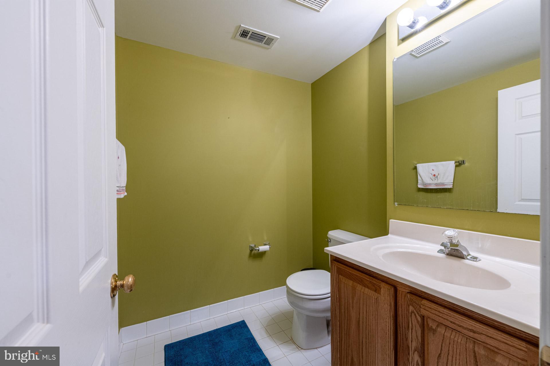 6 Foxmore Court Sterling, VA 20165 - Photo 41 of 47