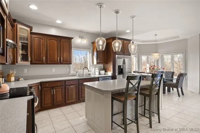 $799,900 | 994 Baumann Drive North, Floyds Knobs, IN 47119