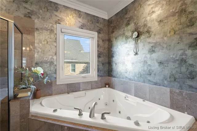 $799,900 | 994 Baumann Drive North, Floyds Knobs, IN 47119