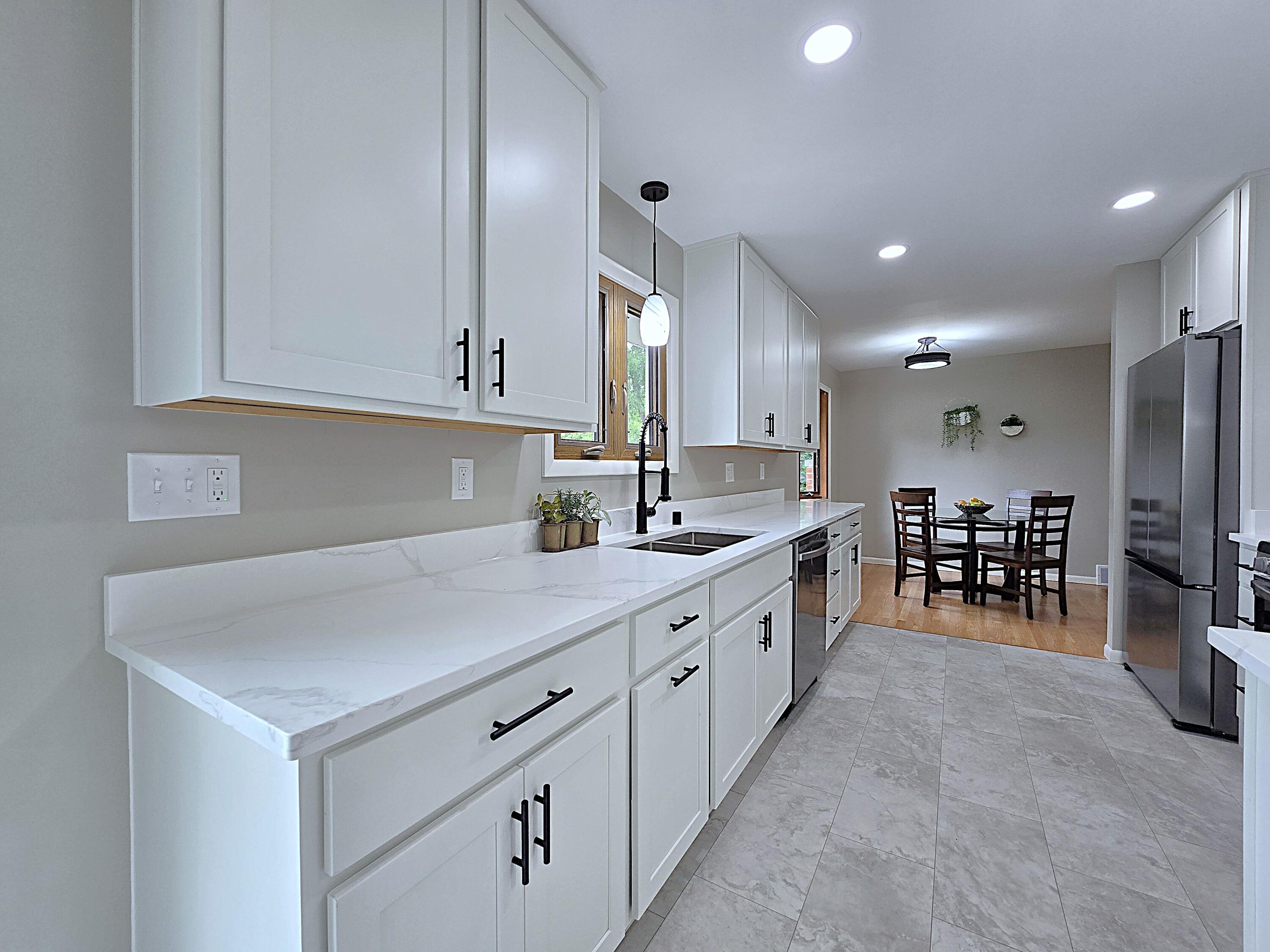 W136N7015 Claas Road Menomonee Falls, WI 53051 - Photo 2 of 54 All New Kitchen