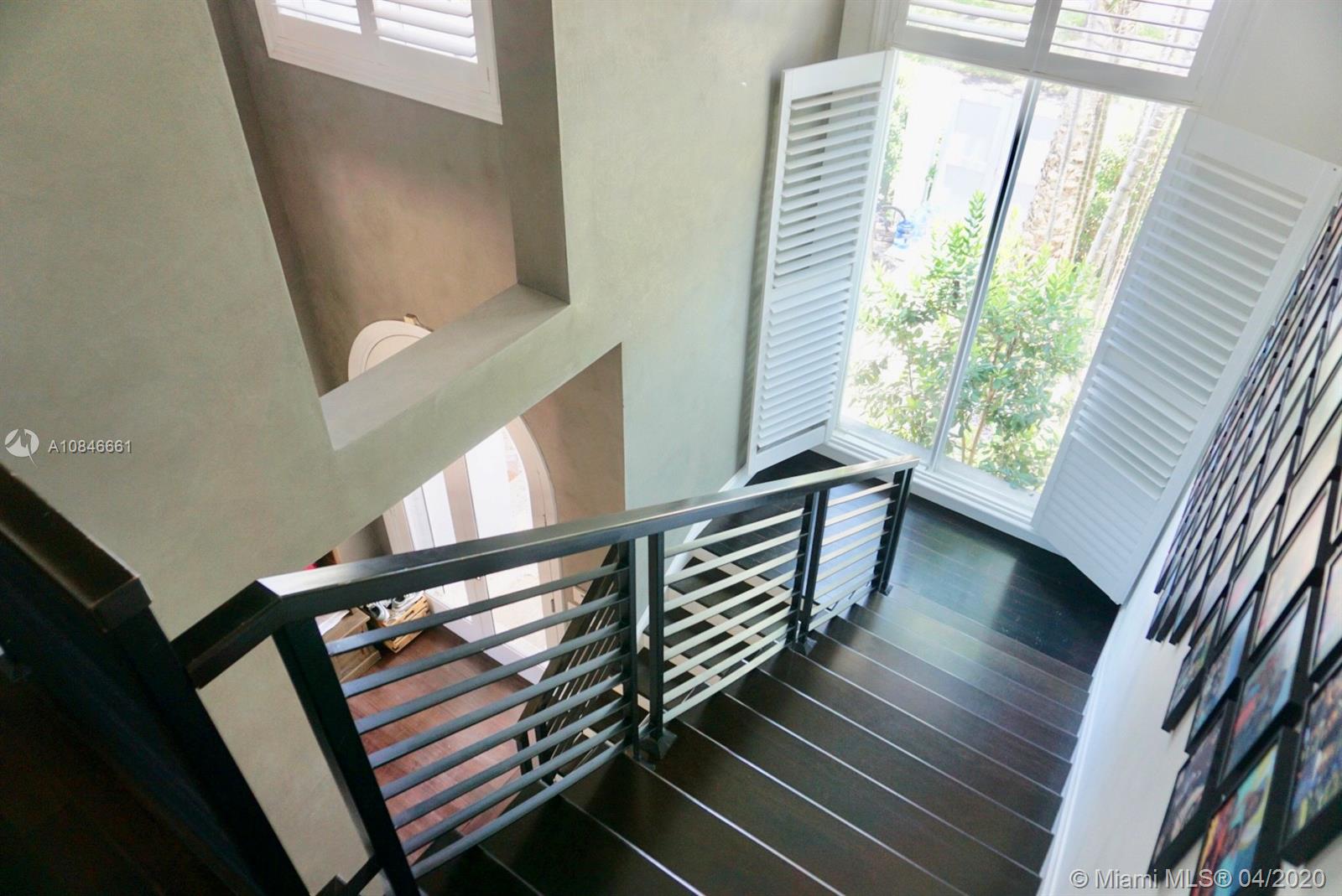 662 Woodcrest Road Key Biscayne, FL 33149 - Photo 13 of 48