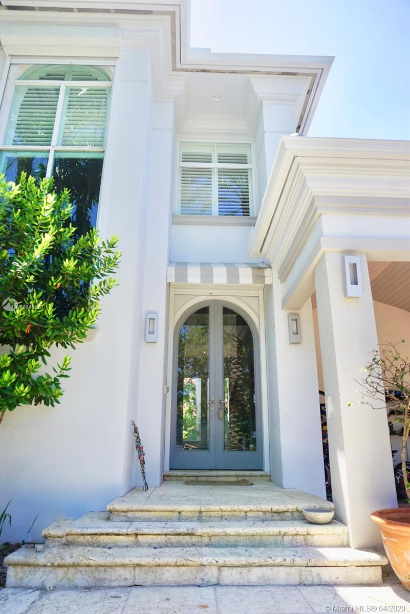 662 Woodcrest Road Key Biscayne, FL 33149 - Photo 47 of 48 Front entrance