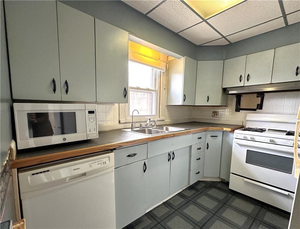 956 Water Street Indiana, PA 15701 - Photo 13 of 26 Kitchen
