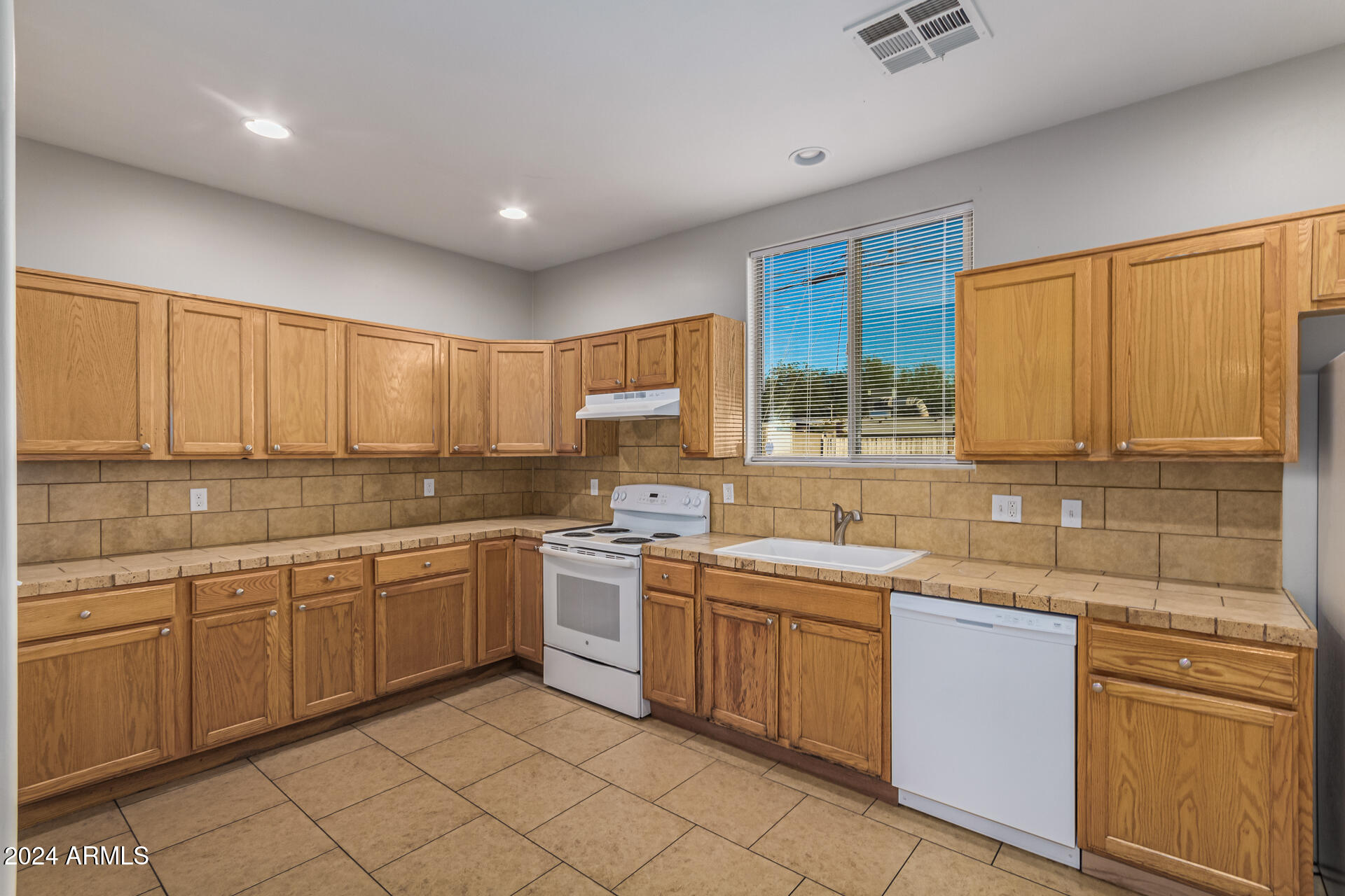 6101 North 32nd Drive Phoenix, AZ 85017 - Photo 22 of 36 22 - 32nd