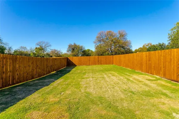 a house view with a outdoor space