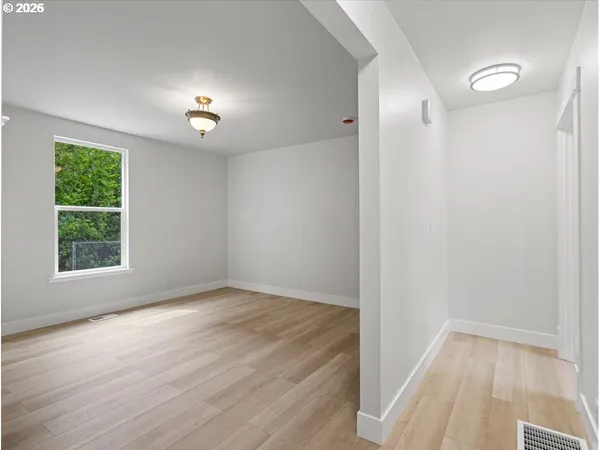 $799,999 | 234 Northeast Cleveland Avenue, Gresham, OR 97030