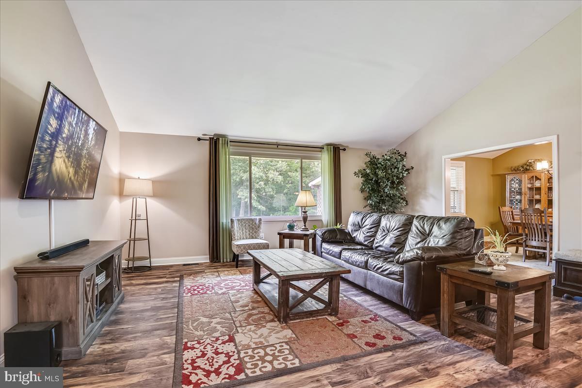 11124 Reynolds Road Kingsville, MD 21087 - Photo 10 of 49 Gallery Image 10