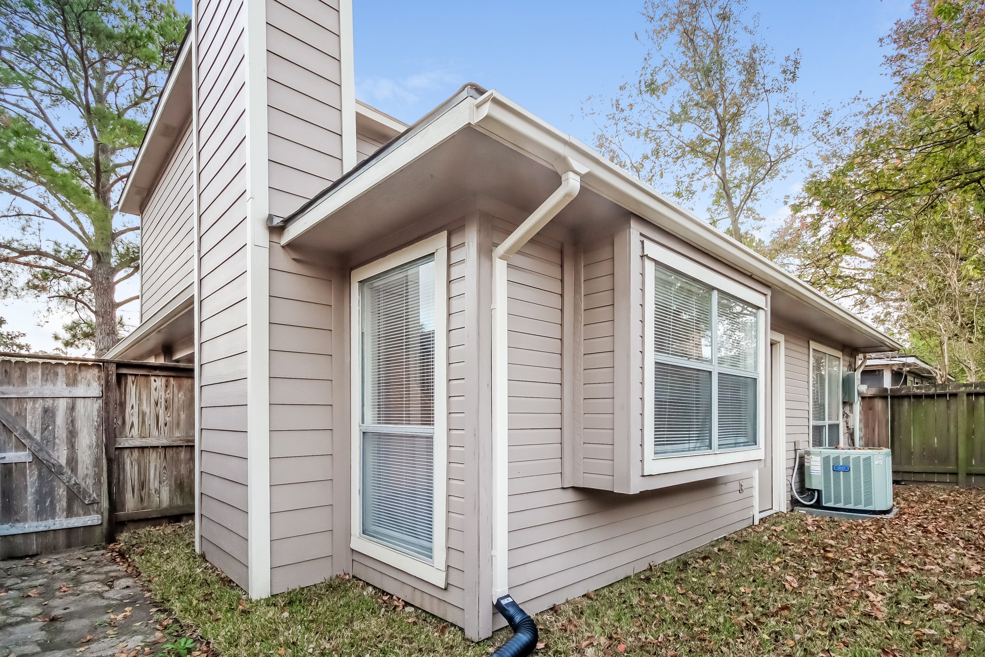 Acot♡ 7819 Chasco St, Port Richey, FL 34668 | Zillow