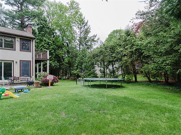 40 Ferncroft Road Newton, MA 02468 - Photo 22 of 24 Gallery Image 22