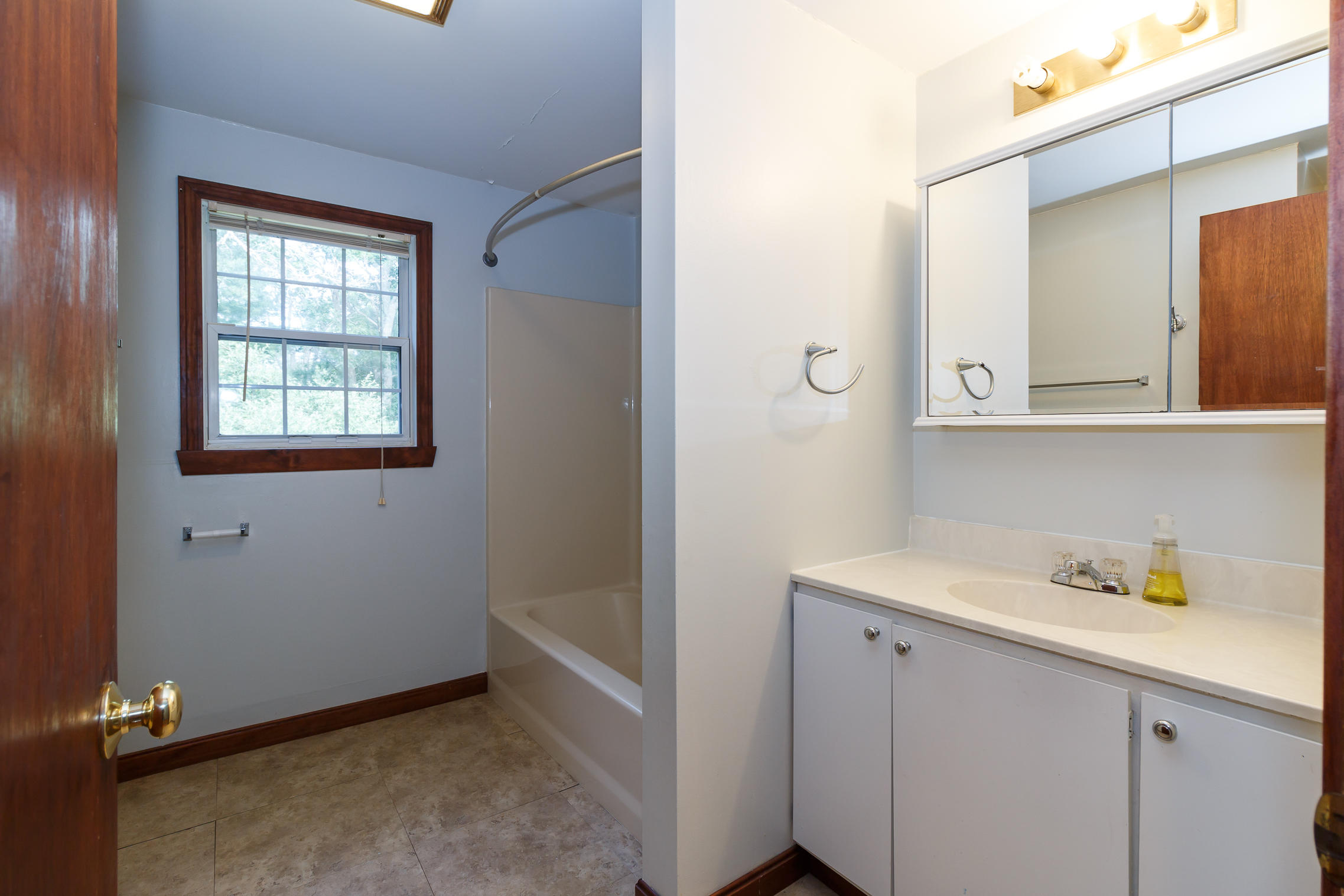 33 Oregon Road Mashpee, MA 02649 - Photo 15 of 28 33OregonRdMashpee-7176