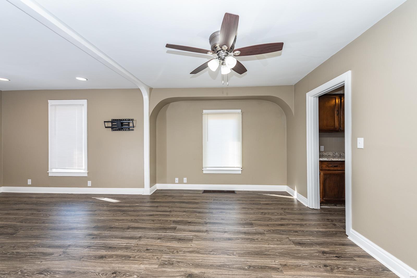 312 Rohm Place Roxana, IL 62084 - Photo 5 of 19
