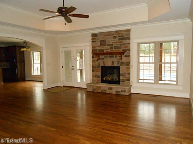 5808 Bison Drive Oak Ridge, NC 27310 - Photo 6 of 16 Living Room.
