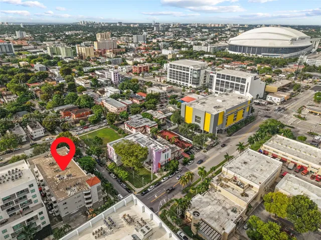 $2,400 | 1060 Northwest 7th Street, Unit 106, Miami, FL 33136