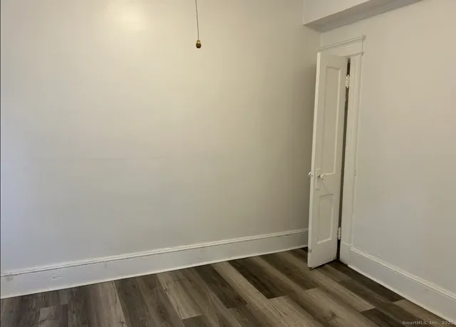 $1,200 | Undisclosed Address, Waterbury, CT 06708