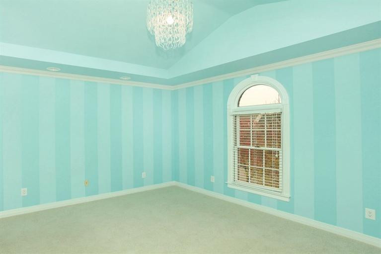 4865 Pleasant Grove Road Lexington, KY 40515 - Photo 22 of 38 This is another bedroom that also connec