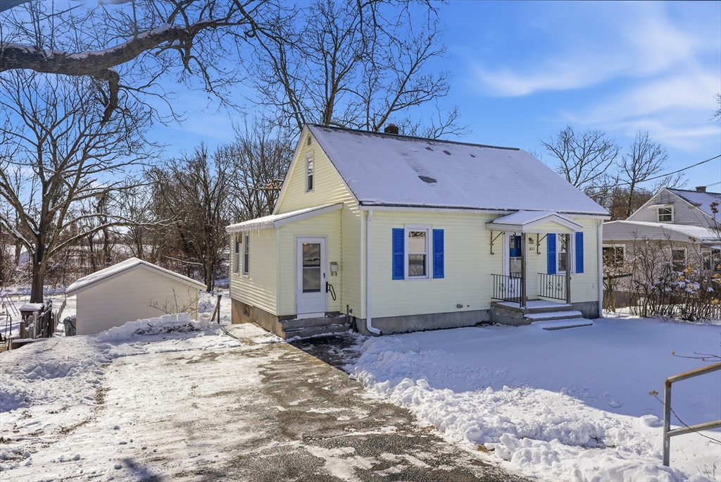 1697 Westover Road Chicopee, MA 01020 - Photo 35 of 36