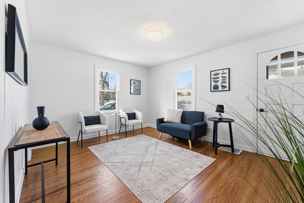 1697 Westover Road Chicopee, MA 01020 - Photo 10 of 36 Gallery Image 10