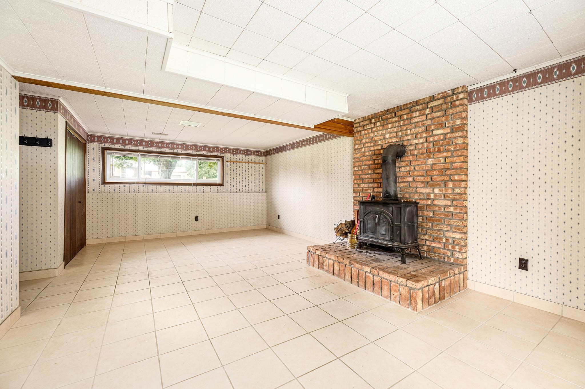 2721 Blue Ridge Lane Traverse City, MI 49685 - Photo 43 of 47 1915695-42.JPG