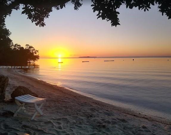 96000 Overseas Highway, Unit L5 Key Largo, FL 33037 - Photo 50 of 55 a view of an ocean and beach
