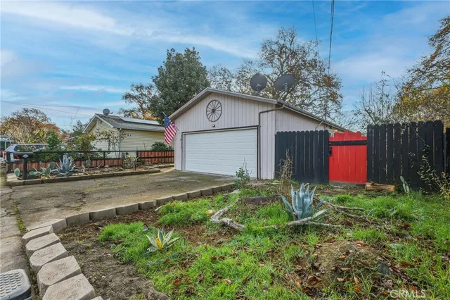 $315,000 | 1011 2nd, Lakeport, CA 95453