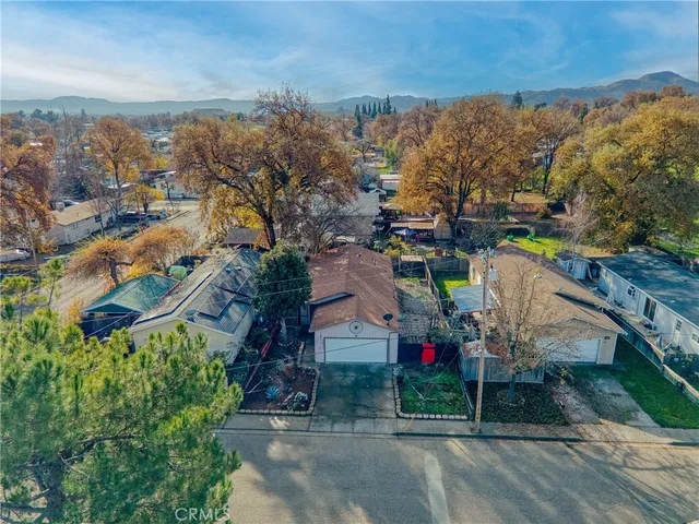 $315,000 | 1011 2nd, Lakeport, CA 95453