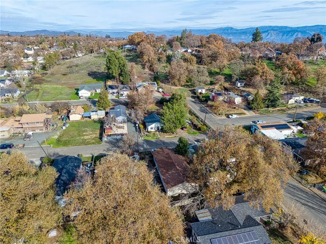 $315,000 | 1011 2nd, Lakeport, CA 95453