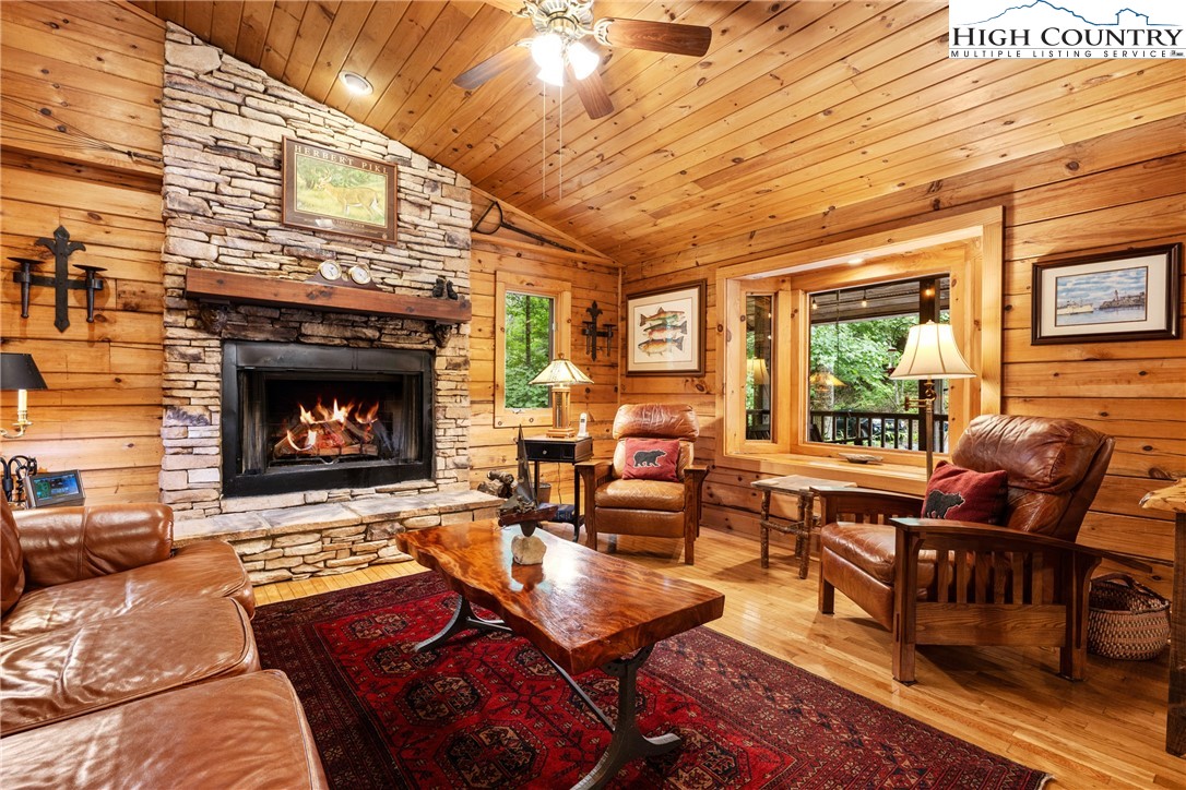 455 Laurel Creek Road Sugar Grove, NC 28679 - Photo 11 of 47