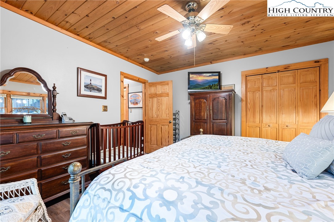 455 Laurel Creek Road Sugar Grove, NC 28679 - Photo 30 of 47