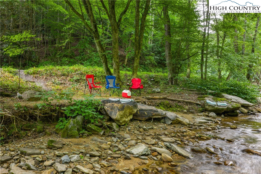 455 Laurel Creek Road Sugar Grove, NC 28679 - Photo 3 of 47