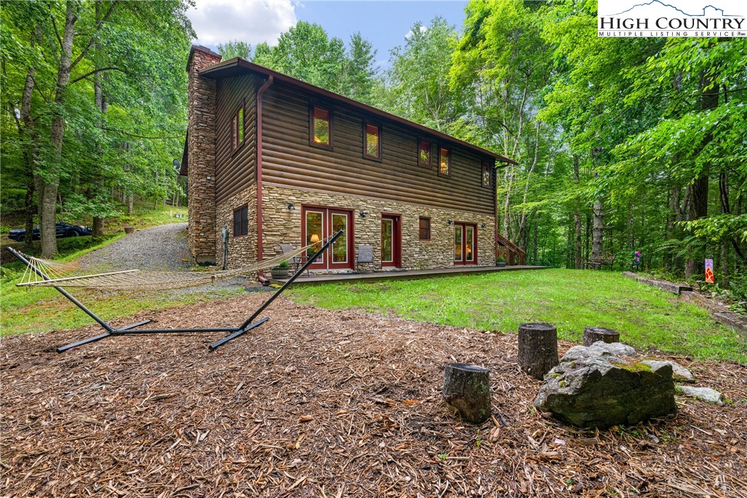 455 Laurel Creek Road Sugar Grove, NC 28679 - Photo 5 of 47