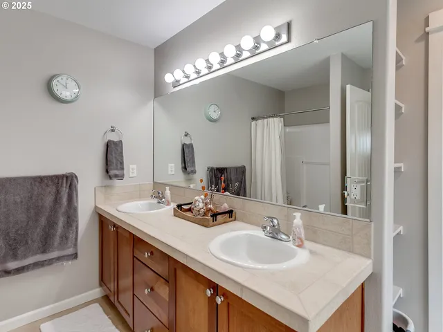 $785,000 | 12720 Southeast Dream Weaver Court, Happy Valley, OR 97086