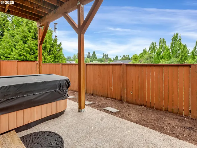 $785,000 | 12720 Southeast Dream Weaver Court, Happy Valley, OR 97086