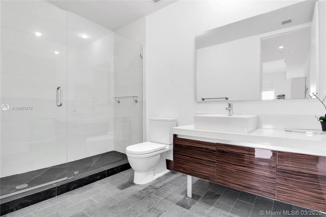 $555,000 | 1100 Biscayne Boulevard, Unit 3602, Miami, FL 33132