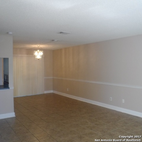 5626 Camry Spring San Antonio, TX 78251 - Photo 4 of 19